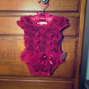 Popatu Rose Red bodysuit